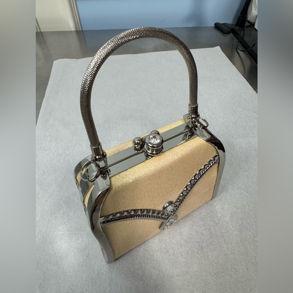 Y2K Cream and Silver glitter evening bag - Picture 7 of 13